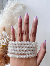 Load image into Gallery viewer, Crystal Bracelet
